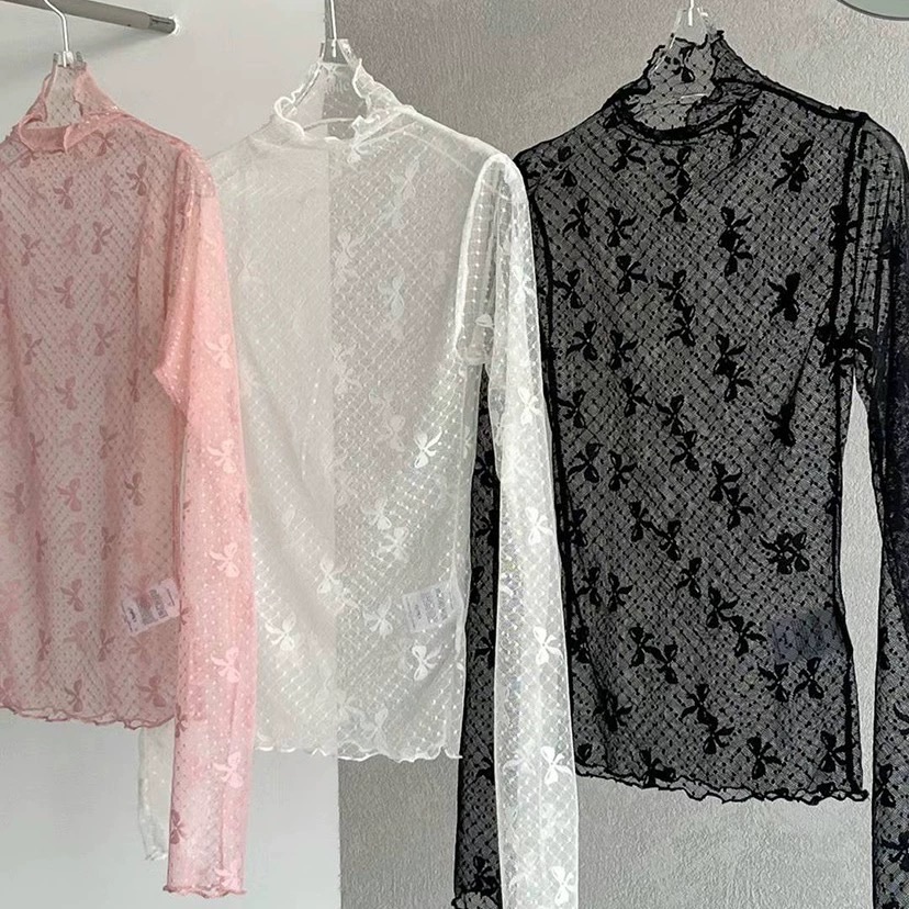 蝴蝶結刺繡三色上衣